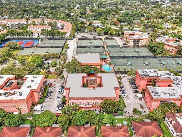 620 Tennis Club Dr 306, Fort Lauderdale, FL 33311