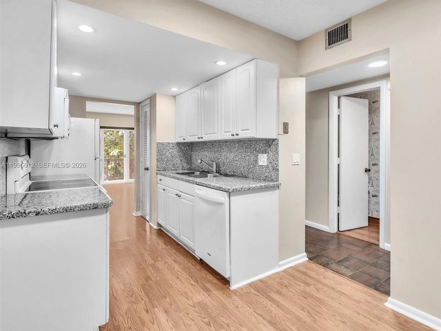 620 Tennis Club Dr 306, Fort Lauderdale, FL 33311