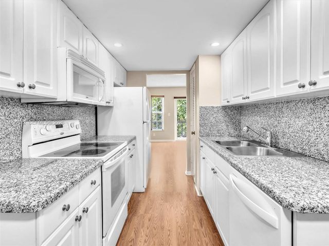 620 Tennis Club Dr 306, Fort Lauderdale, FL 33311