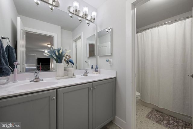 2843 TOWN VIEW CIR, New Windsor, MD 21776