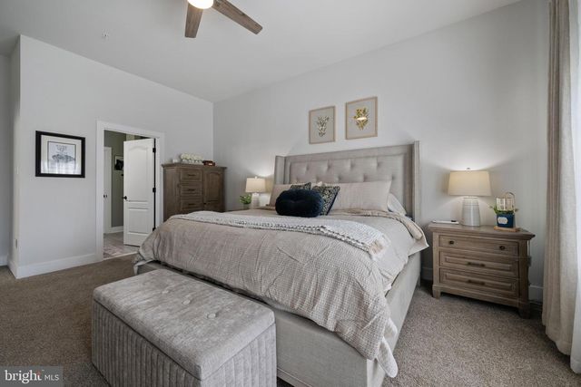 2843 TOWN VIEW CIR, New Windsor, MD 21776