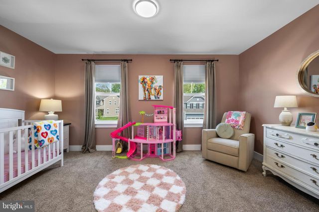 2843 TOWN VIEW CIR, New Windsor, MD 21776