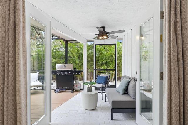 445 REID STREET, Sarasota, FL 34242