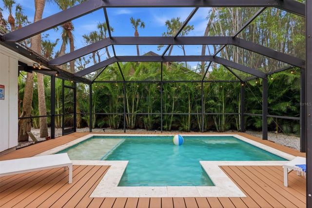 445 REID STREET, Sarasota, FL 34242