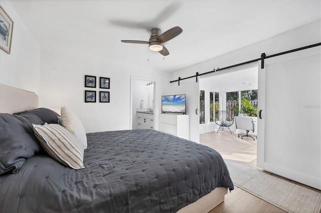 445 REID STREET, Sarasota, FL 34242