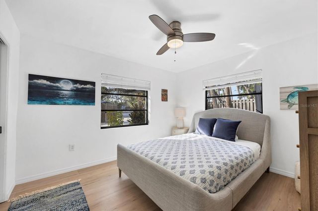 445 REID STREET, Sarasota, FL 34242
