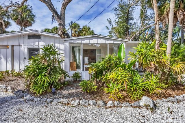 445 REID STREET, Sarasota, FL 34242
