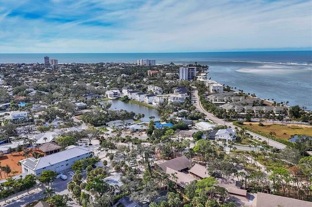 445 REID STREET, Sarasota, FL 34242