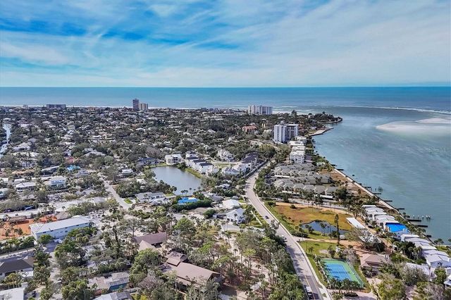 445 REID STREET, Sarasota, FL 34242