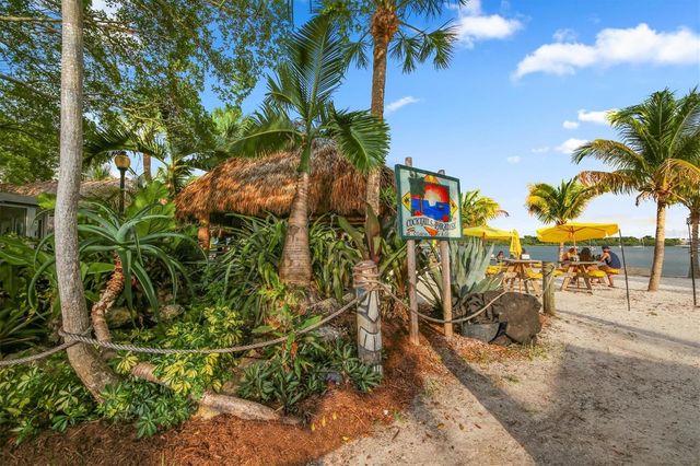 445 REID STREET, Sarasota, FL 34242