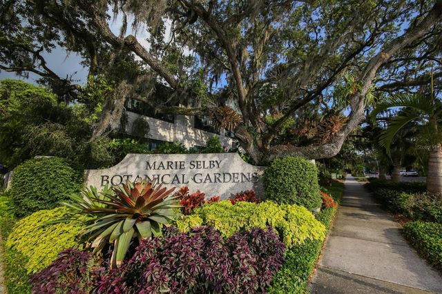 445 REID STREET, Sarasota, FL 34242