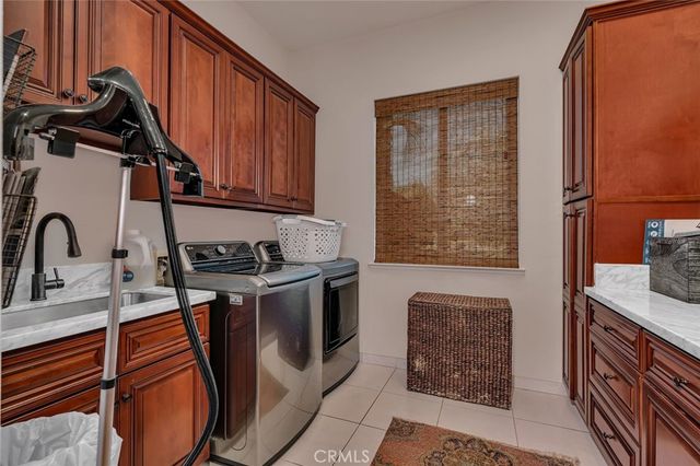 6190 Country Club, Merced, CA 95340