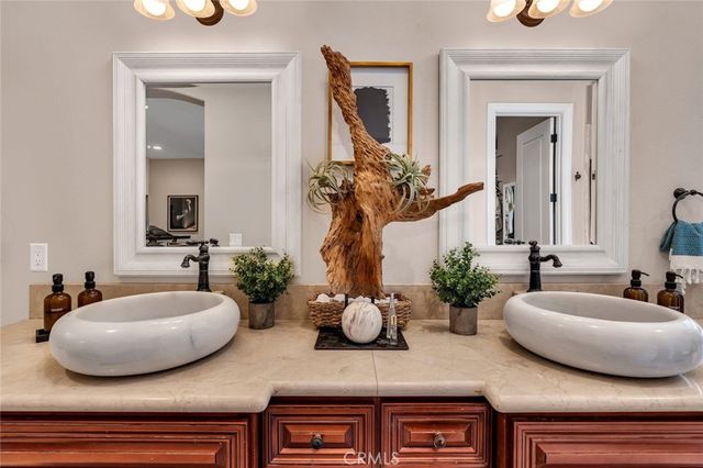 6190 Country Club, Merced, CA 95340
