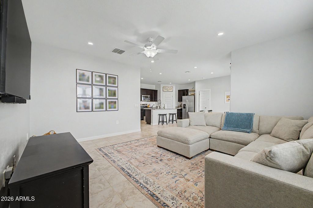 2703 W SEAVER Avenue, Apache Junction, AZ 85120 — photo 3