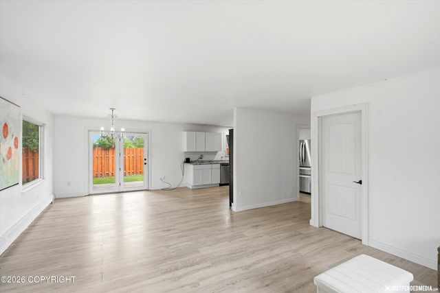 5916 Winding Way, Anchorage, AK 99504