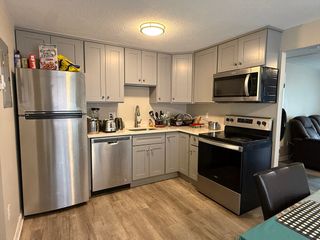 56 Seymour St 5, Boston, MA 02131