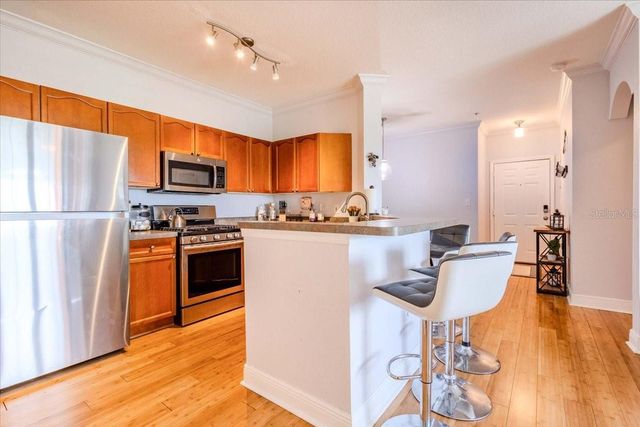 2757 VIA CIPRIANI 1131B, Clearwater, FL 33764