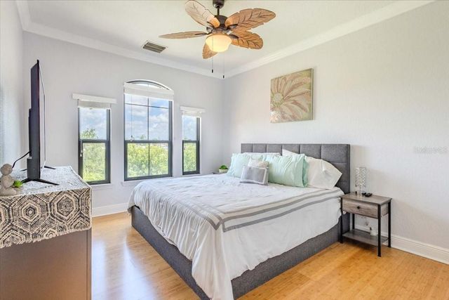 2757 VIA CIPRIANI 1131B, Clearwater, FL 33764