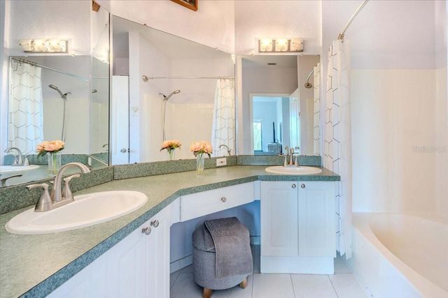 2757 VIA CIPRIANI 1131B, Clearwater, FL 33764