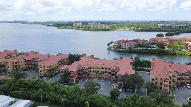 2757 VIA CIPRIANI 1131B, Clearwater, FL 33764