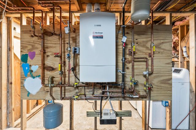 22 Indigo Hill Road, Somersworth, NH 03878