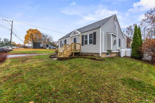 22 Indigo Hill Road, Somersworth, NH 03878