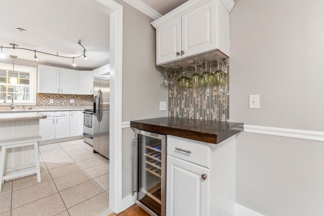 22 Indigo Hill Road, Somersworth, NH 03878