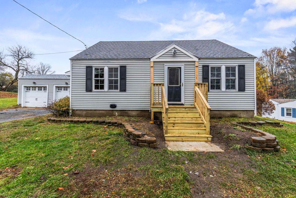 22 Indigo Hill Road, Somersworth, NH 03878