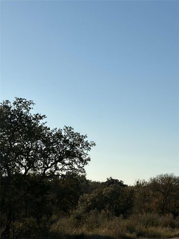 1212 County Road 407, Spicewood, TX 78669