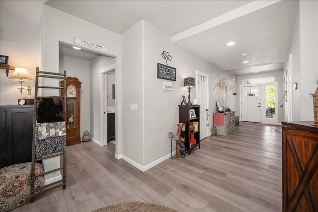 17508 E 15th Ave, Spokane Valley, WA 99016