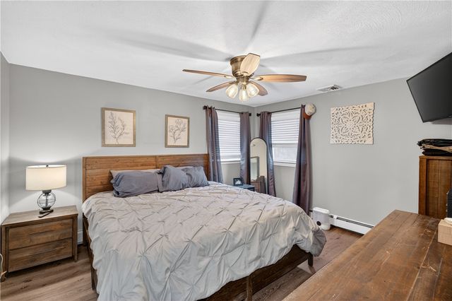 59 Bratt Lane, West Warwick, RI 02893