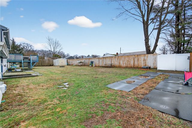 59 Bratt Lane, West Warwick, RI 02893