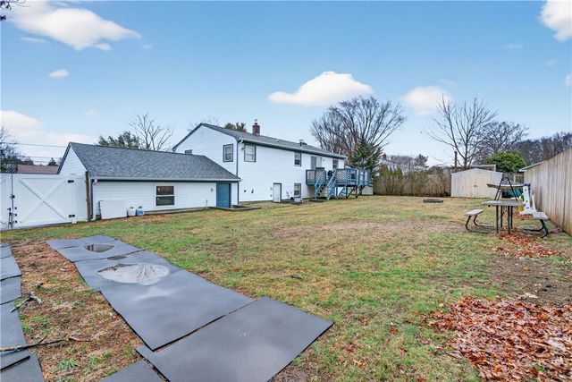 59 Bratt Lane, West Warwick, RI 02893