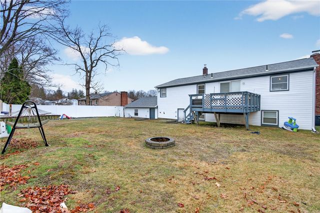 59 Bratt Lane, West Warwick, RI 02893