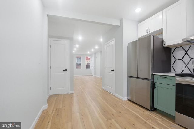 2215 EARP ST, Philadelphia, PA 19146