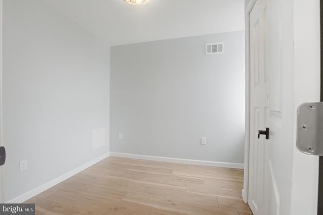 2215 EARP ST, Philadelphia, PA 19146