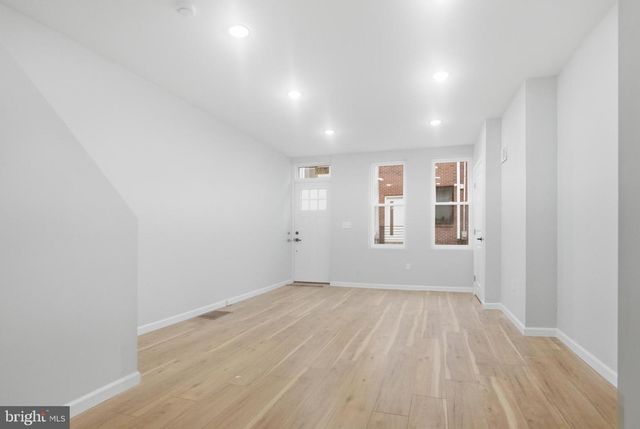 2215 EARP ST, Philadelphia, PA 19146