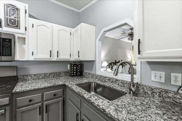 100 Stacey Drive, Hopkinton, NH 03229