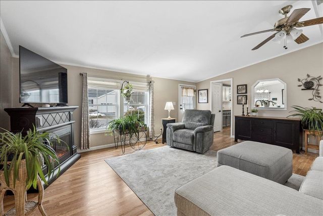 100 Stacey Drive, Hopkinton, NH 03229