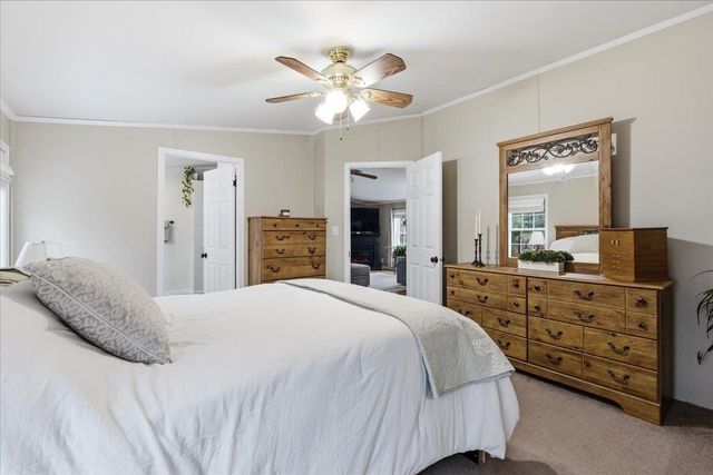 100 Stacey Drive, Hopkinton, NH 03229