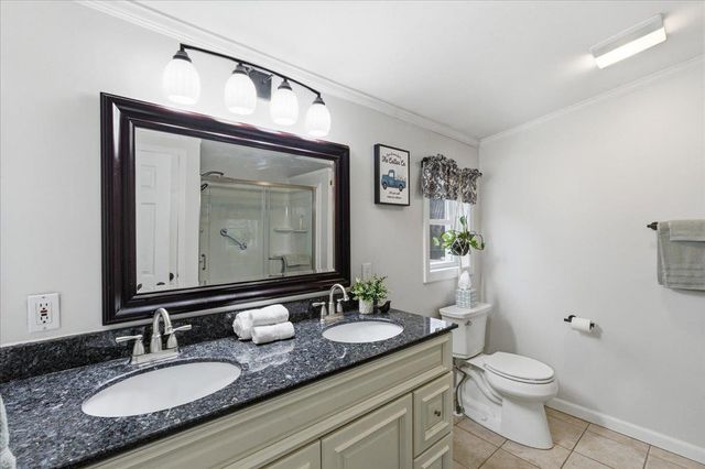 100 Stacey Drive, Hopkinton, NH 03229