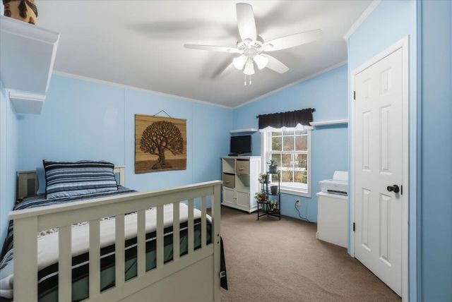 100 Stacey Drive, Hopkinton, NH 03229