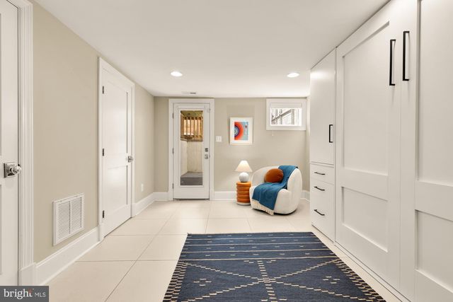 1415 F ST NE, Washington, DC 20002