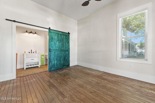 206 Main Street, Bay Saint Louis, MS 39520