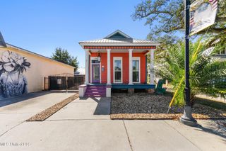 206 Main Street, Bay Saint Louis, MS 39520