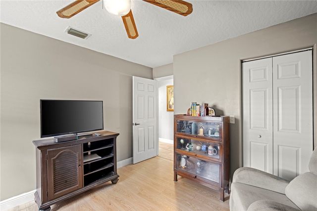 472 Arbor Street, Sebastian, FL 32958