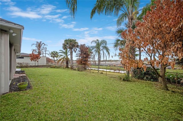 472 Arbor Street, Sebastian, FL 32958