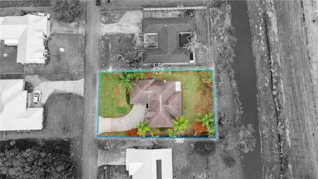 472 Arbor Street, Sebastian, FL 32958