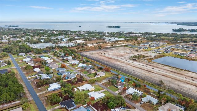 472 Arbor Street, Sebastian, FL 32958