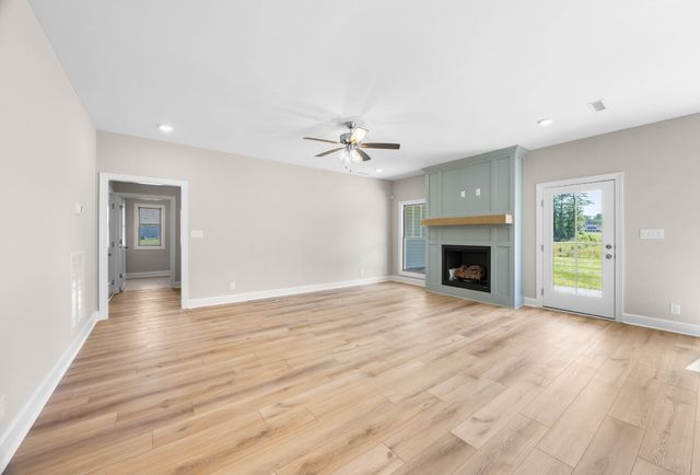 1456 Sango Commons Way, Clarksville, TN 37043